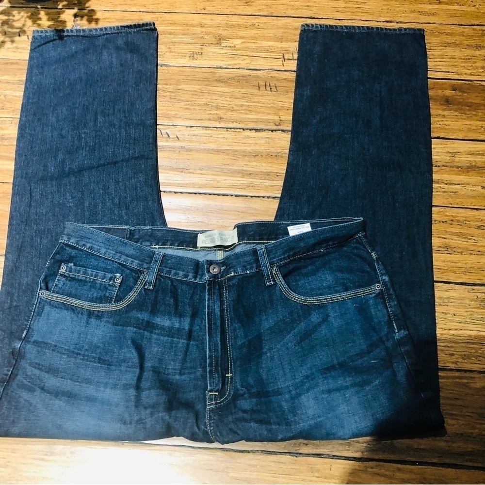 Wrangler Relaxed Strait Jeans 38 x 30